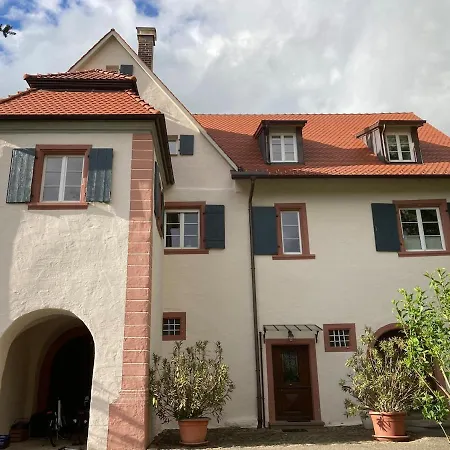 Apartment Historische Muehle Mit Grossem Garten