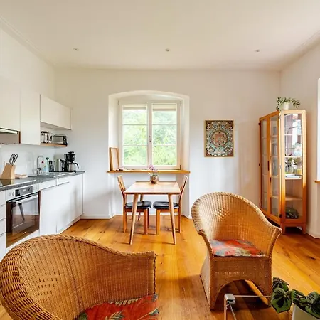 Historische Muehle Mit Grossem Garten